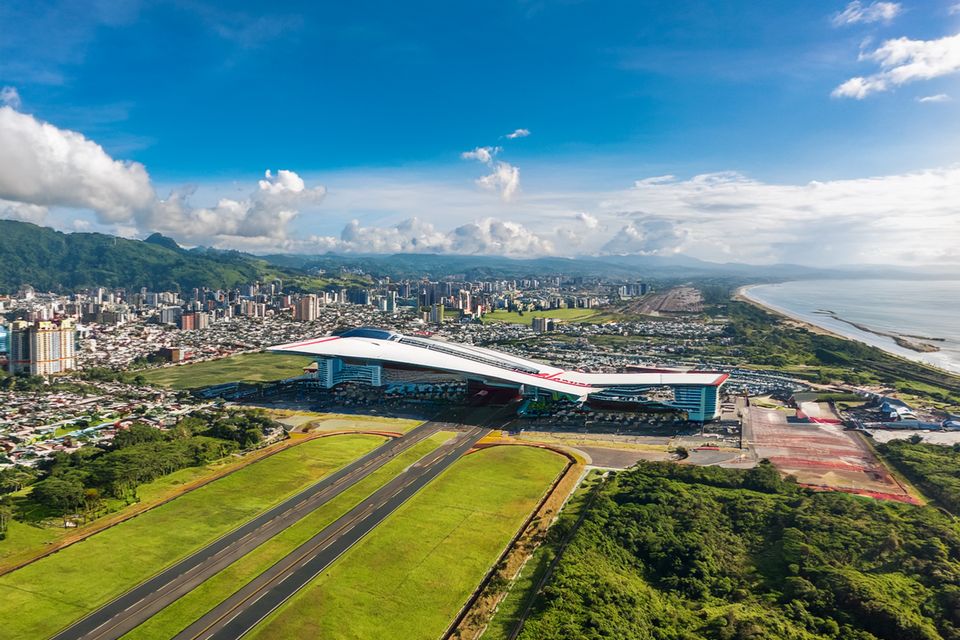 jetblue-flights-to-jose-joaquin-de-olmedo-international-airport