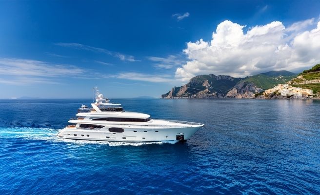 Yacht